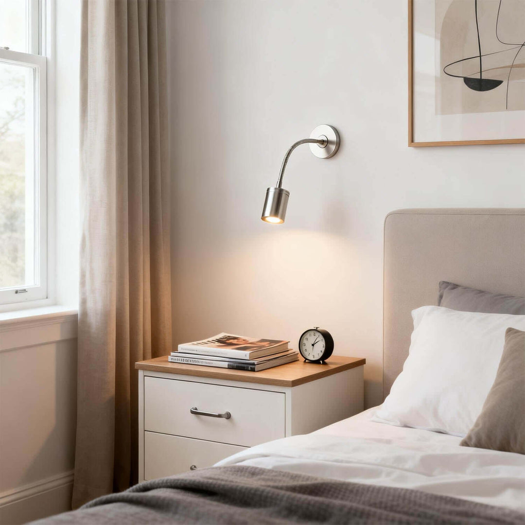 Vezaro Wall Light – Simple Exquisite Creative Reading Lamp