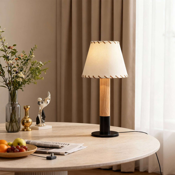 Wenor Table Lamp – American Retro Fabric Bedside Lamp