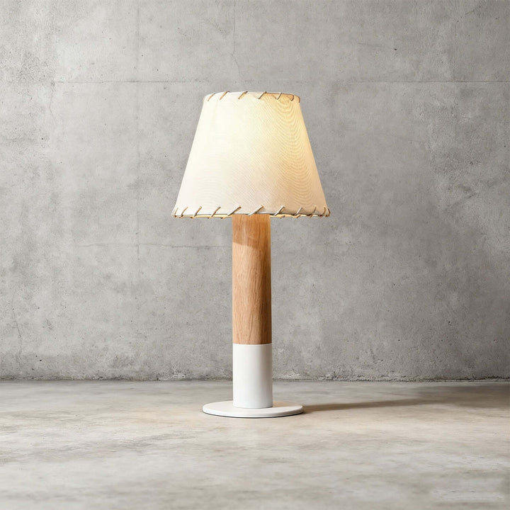 Wenor Table Lamp – American Retro Fabric Bedside Lamp