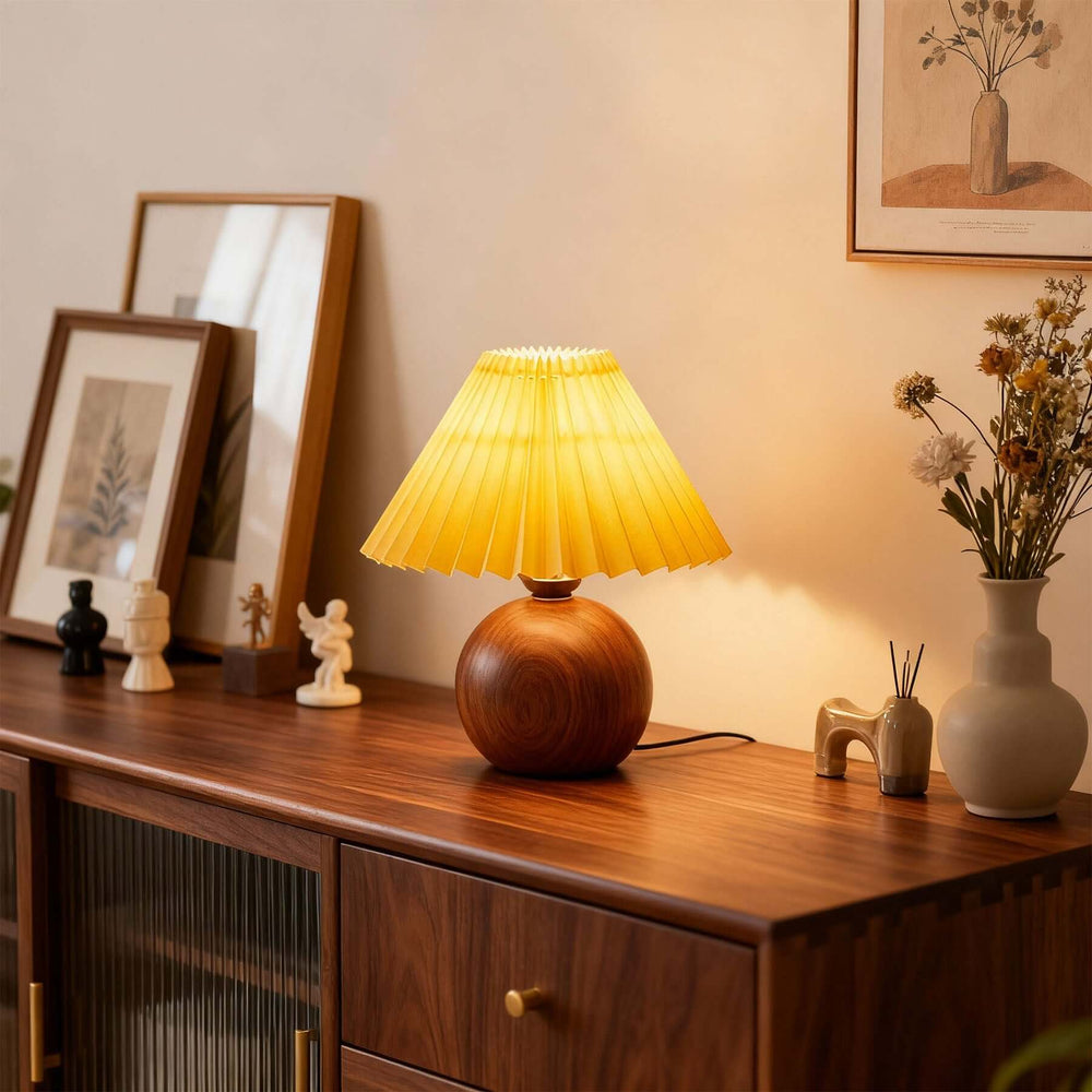 Yarvo Table Lamp – Wabi-Sabi Vintage Fabric Bedside Lamp