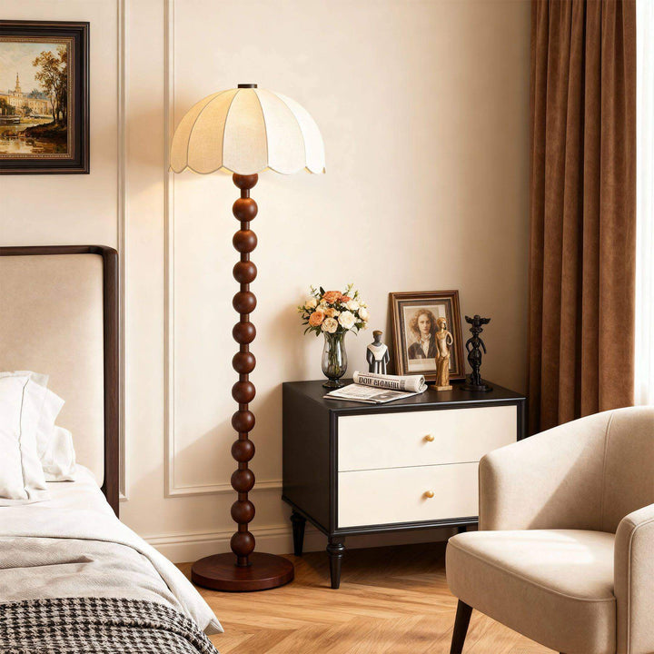 Zaylun Floor Lamp – Tall Traditional White Fabric Lamp