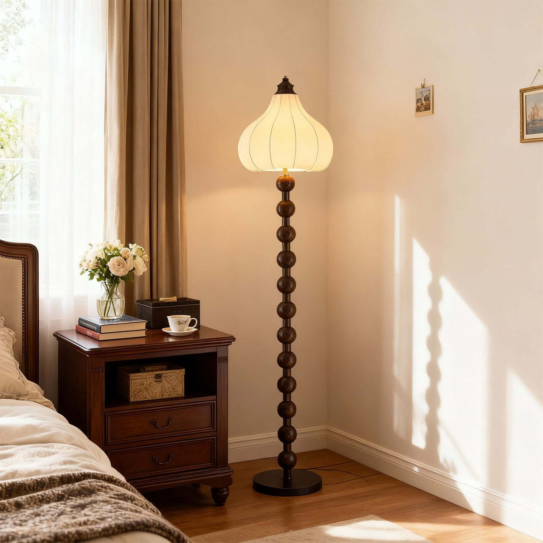 Zureli Floor Lamp – French Retro Fabric Floor Lamp for Living Room