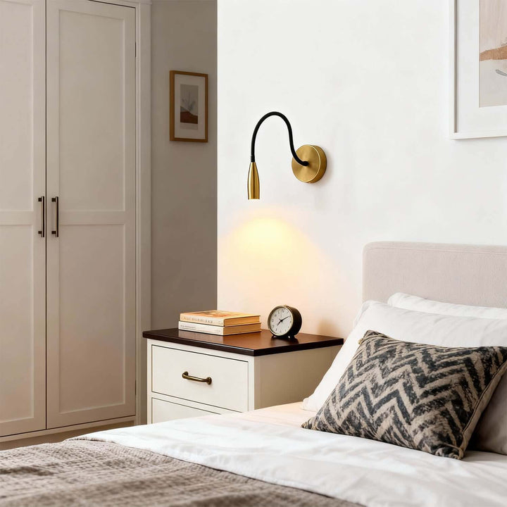 Zyvio Wall Light – Modern Minimalist Creative Reading Lamp